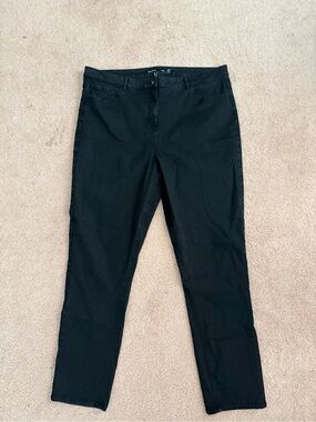 Black Women’s Stretch Jeans - Classic Slim Fit, Long Tall Sally